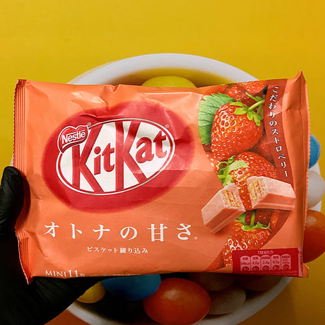 Kit Kat Mini Strawberry 12-Piecesy 135g Kit Kat